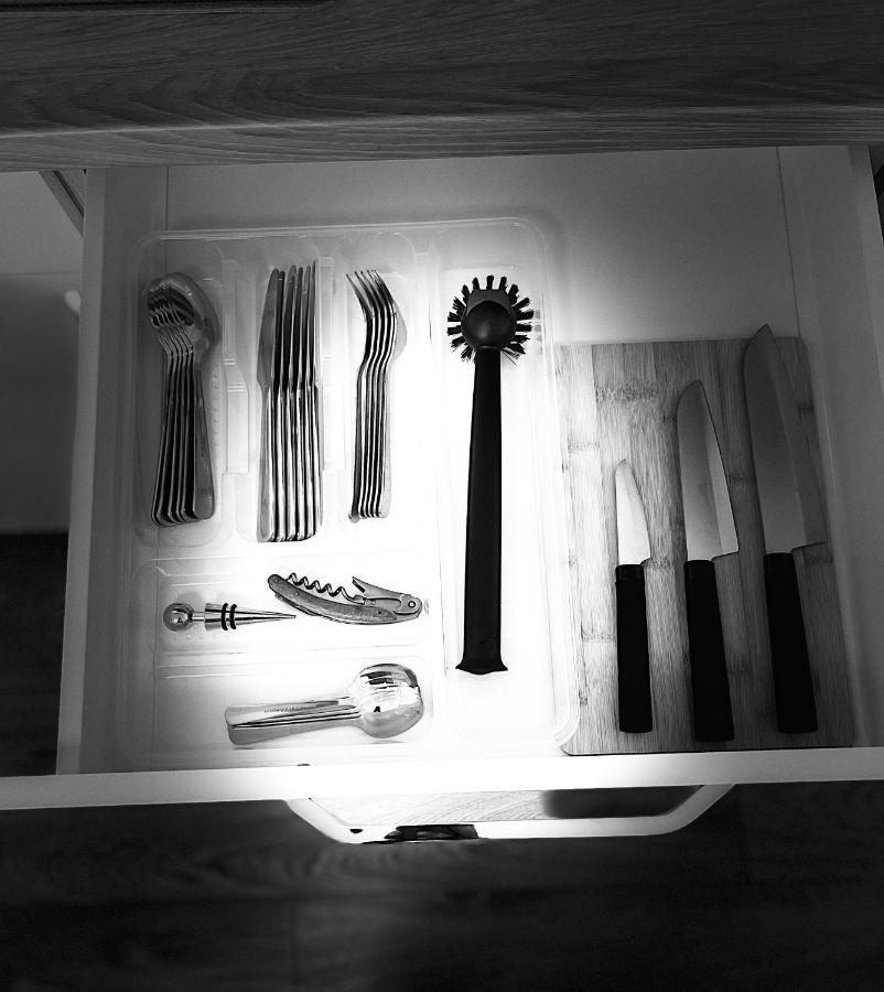 Ne-Doma Appartement Chomutov Buitenkant foto