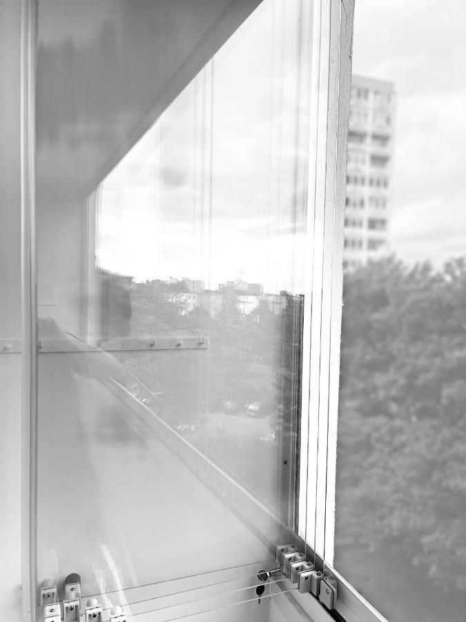 Ne-Doma Appartement Chomutov Buitenkant foto